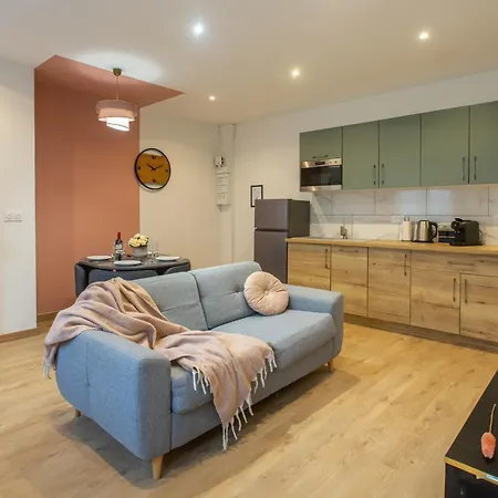 Apartment La Chute Des Feuilles - Bundle - Hyper Centre *