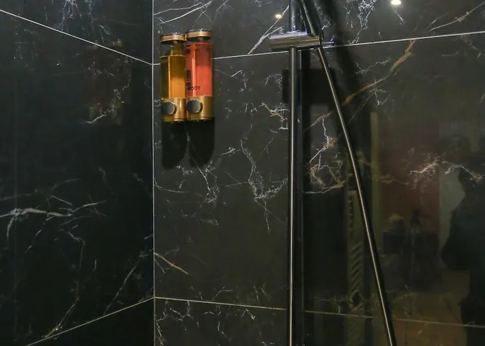 La Chute Des Feuilles - Bundle - Hyper Centre *